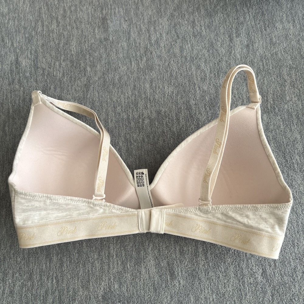 Victoria's Secret PINK Bra 32C Wear Everywhere Wireless Cream Lightly Padded EUC - Picture 5 of 12